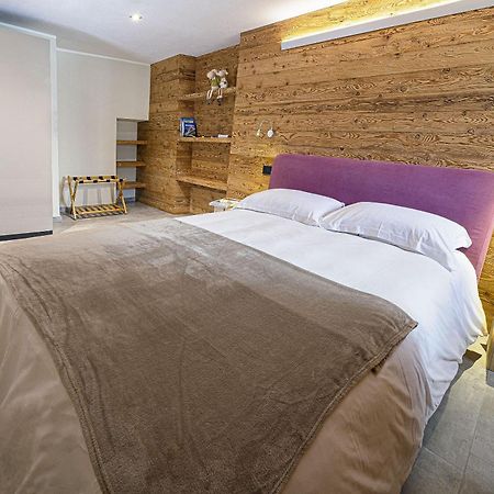 Aparthotel Fenat à Introd Extérieur photo
